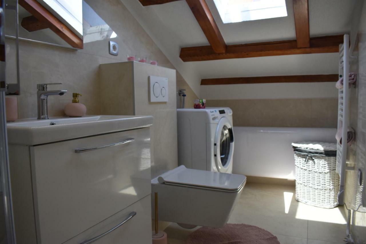 Dante Apartment Сплит Екстериор снимка