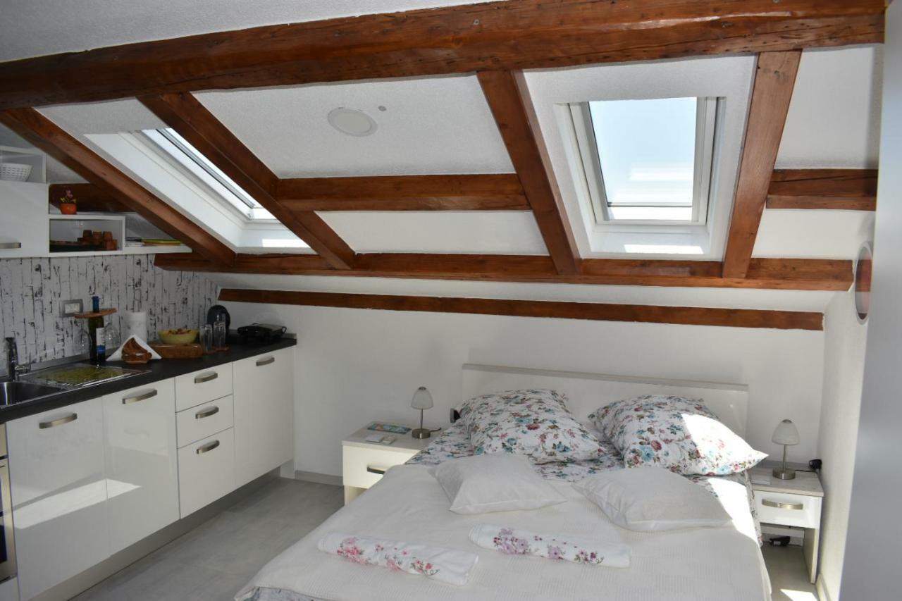 Dante Apartment Сплит Екстериор снимка
